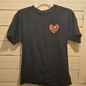 Keith Haring T-Shirt Mens L Black Heart Graphic Short Sleeve Cotton Back Print